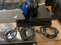PlayStation 4 (PS4) 500GB – Пълен комплект с 2 джойстика и зарядна станция, снимка 1
