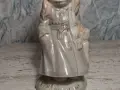 Испанска порцеланова статуетка Jango – Момиченце в зимно палто, снимка 7