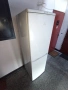 Хладилник с фризер Indesit, снимка 9