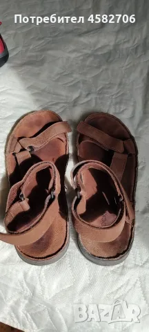 детски сандали Lasocki, снимка 2 - Детски сандали и чехли - 55448275