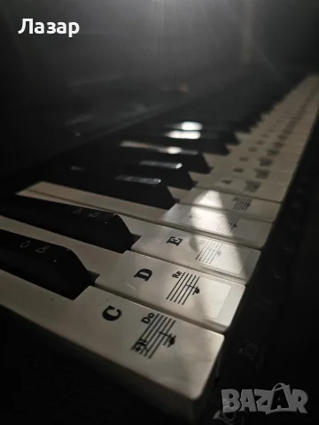 Продавам Casio CT-S200