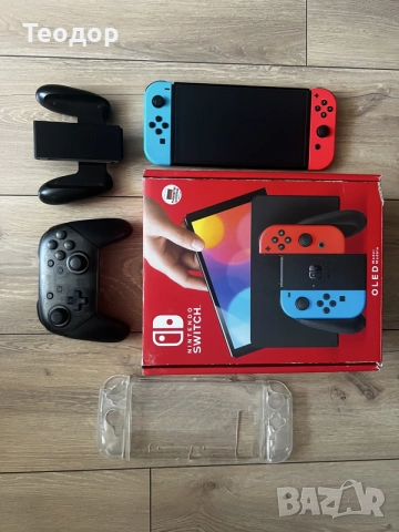 Nintendo Switch OLED (Пълен комплект) + Pro Контролер + 10 Игри + Калъф