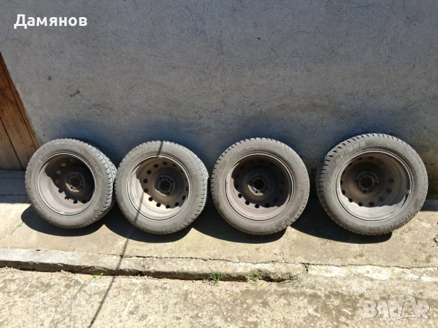 Стоманени джанти 14 цола Пежо с гуми, снимка 2 - Гуми и джанти - 54551674