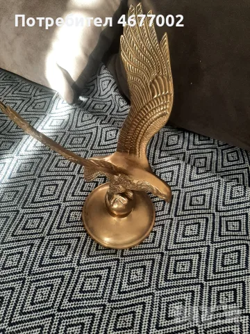 красив бронзов орел 