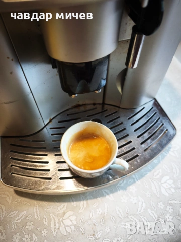 Кафемашина Delonghi Magnifica Cappuccino , снимка 2 - Кафемашини - 54696443
