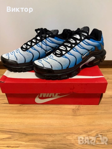 Оригинални Nike air max tn gradient blue, снимка 2 - Маратонки - 54727821