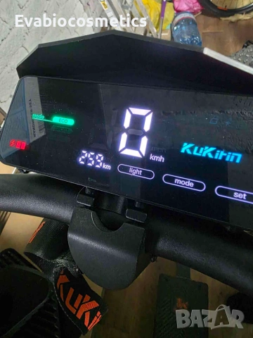 Електрическа тротинетка KuKirin G2, снимка 2 - Велосипеди - 55103823