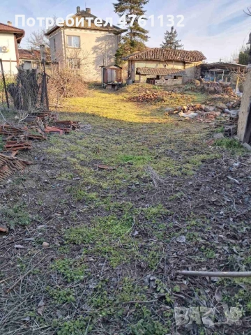 Парцел в Поликраище с ток и вода, снимка 2 - Парцели - 54103749