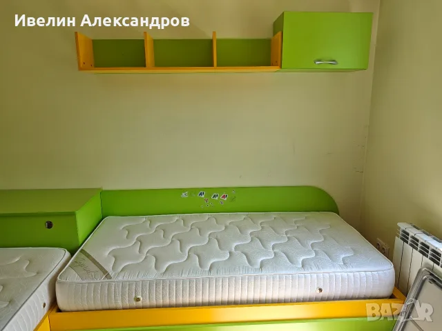 Мебели - Детска стая Гардероб 2 Единични легла Ракла, Бюро, Етажерки, снимка 6 - Спални и легла - 55340384