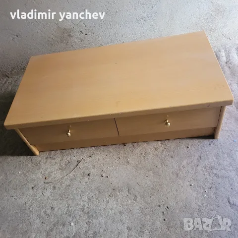 шкафче за инструменти или други принадлежности 