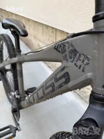 Cross dexter 26 цола рамка L ОТЛИЧНО СЪСТОЯНИЕ 350€, снимка 5 - Велосипеди - 55270643