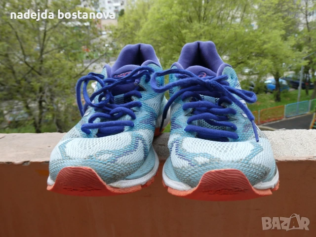 продавам дамски маратонки asics gel nimbus 20,номер 37, снимка 7 - Маратонки - 54366686