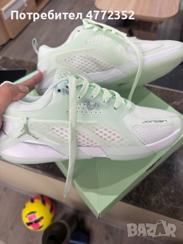 Дамски маратонки Nike Jordan, снимка 7 - Маратонки - 54780981