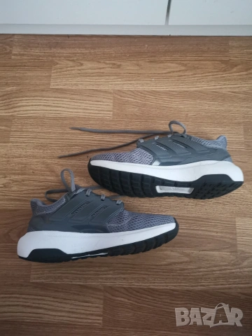 Маратонки adidas-мъжки, снимка 2 - Детски маратонки - 54455124