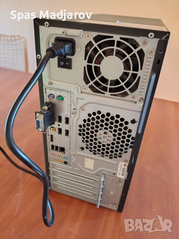 Компютър Fujitsu Esprimo Intel Pentium / 4GB RAM (Без хард диск) – за Windows 7 / автодиагностика, снимка 3 - Работни компютри - 54955565