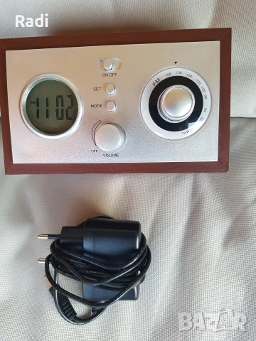 FM радио с аларма MAXA SRO42, снимка 2 - Радиокасетофони, транзистори - 55632979