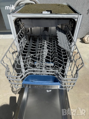 Съдомиялна за вграждане Bosch 45 см, снимка 8 - Съдомиялни - 54301739