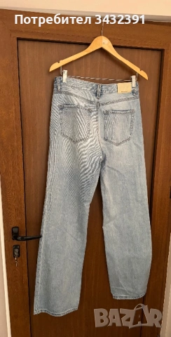 Дамски дънки STRADIVARIUS D 92, снимка 4 - Дънки - 54208120