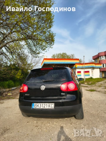 VW Golf 1.9 TDI 105 к.с. , снимка 4 - Автомобили и джипове - 54412721