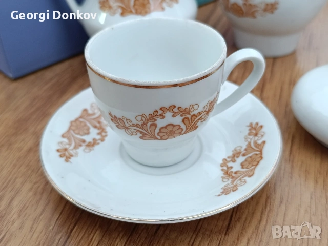 Порцеланови български комплекти