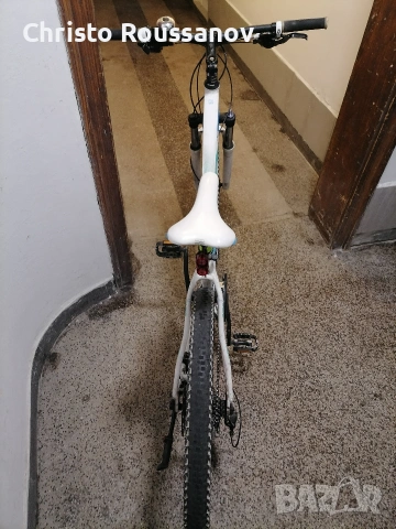 Продавам ВЕЛОСИПЕД CROSS FUSION LADY 27.5” 27 SPEED алуминиева рамка 6508, снимка 4 - Велосипеди - 55137266