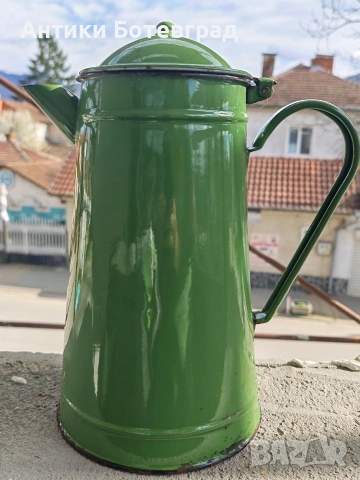 Стар емайлиран съд 