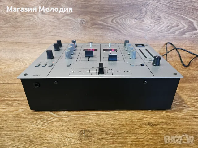 Миксер Pioneer DJM-300-S Silver / Легендарен DJ миксер Pioneer DJM-300-S – Култов аналогов модел с, снимка 9 - Ресийвъри, усилватели, смесителни пултове - 55429023