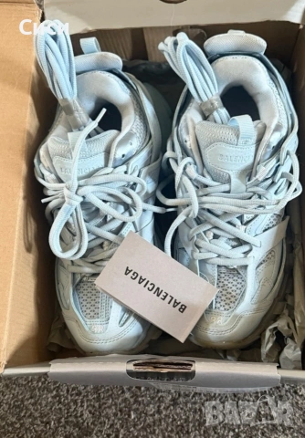 BALENCIAGA Track
