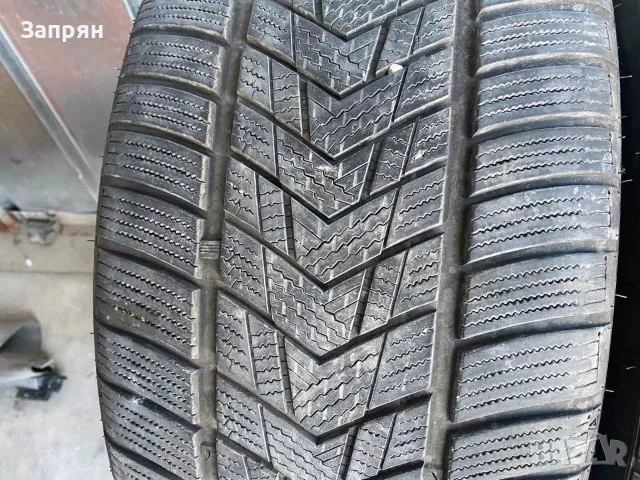 Два броя зимни гуми 255/35/20, снимка 5 - Гуми и джанти - 55563510