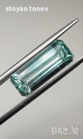  Зашеметяващ естествен изумруд 4,96 карата с жив блясък и голям размер! Сертификат!, снимка 3 - Други - 54168684