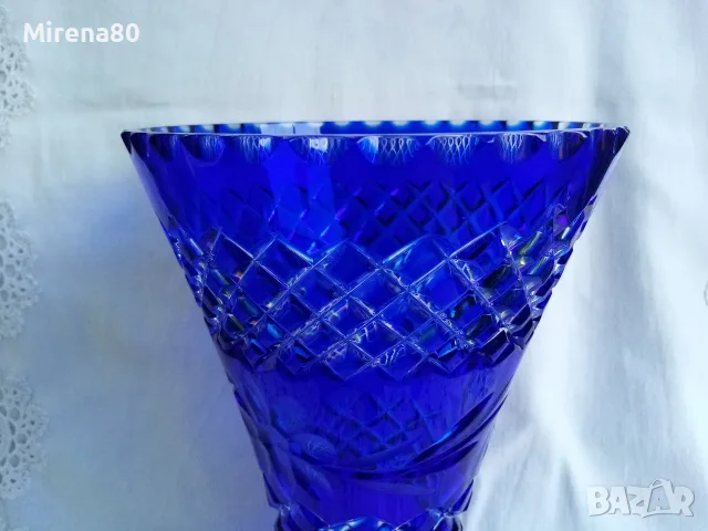 Българска кристална ваза в синьо, снимка 2 - Вази - 55513920