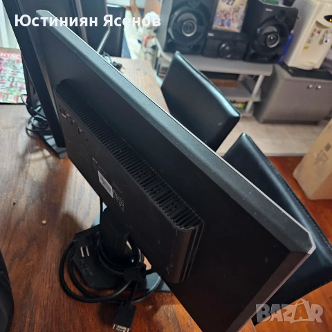 3 работещи монитора Acer, Dell и Samsung - DVI/VGA, снимка 11 - Монитори - 48696556