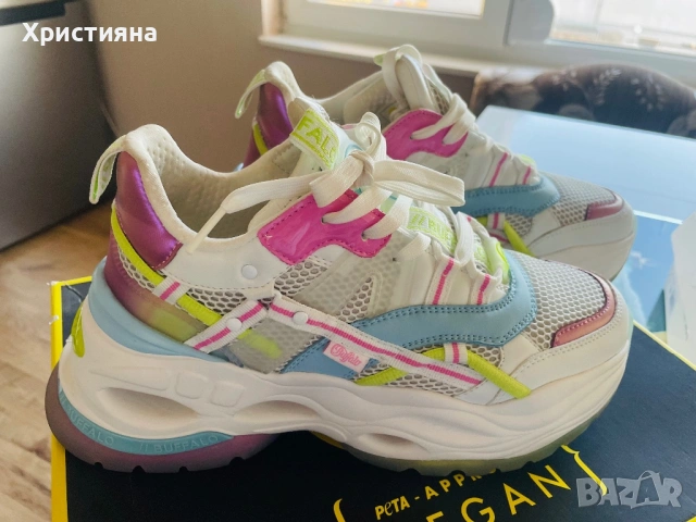 Дамски маратонки Buffalo