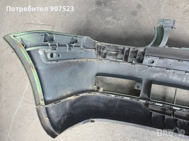 Оригинална предна броня за Фолксваген Голф 4, снимка 4 - Части - 55335769