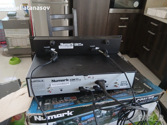 Продавам професионален CD player Numark CDN-77, снимка 3 - Аудиосистеми - 55069456