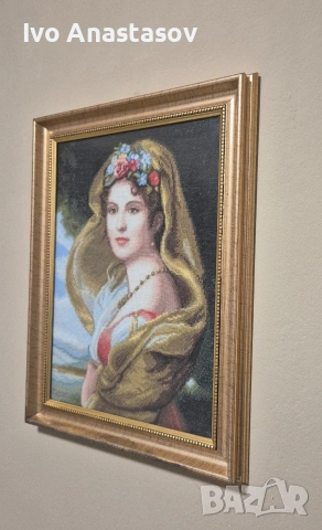Уникален ръчно ушит гоблен „Дамата с воала“ – конци DMC, луксозна рамка, снимка 3 - Други ценни предмети - 55017205