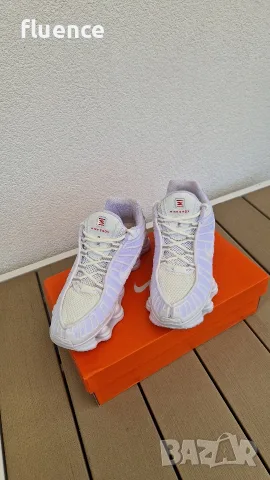 Маратонки Nike Shox, номер 39, снимка 2 - Маратонки - 55686209