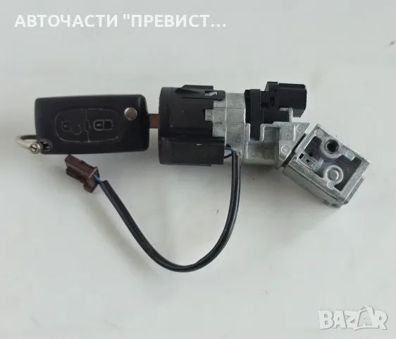 Патронник с Ключ Пежо 3008 5008 Peugeot 3008 5008 Citroen C5 OEM 36410600