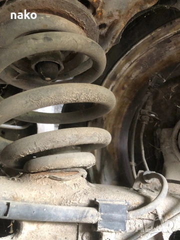 Задни пружини и амортисьори за Фолксваген шаран 2004 г.