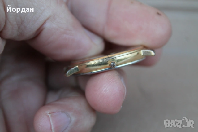 Немски мъжки позлатен часовник ''Junghans'' , снимка 3 - Мъжки - 53999542