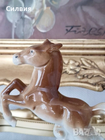 Порцеланова фигура , снимка 4 - Статуетки - 54096586