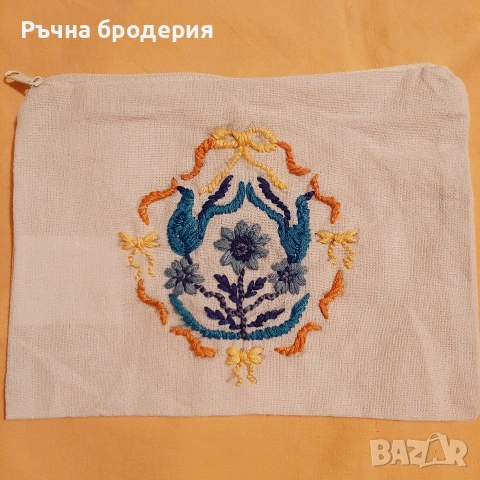 Несисер с ръчна бродерия във винтидж стил, снимка 3 - Чанти - 55053259