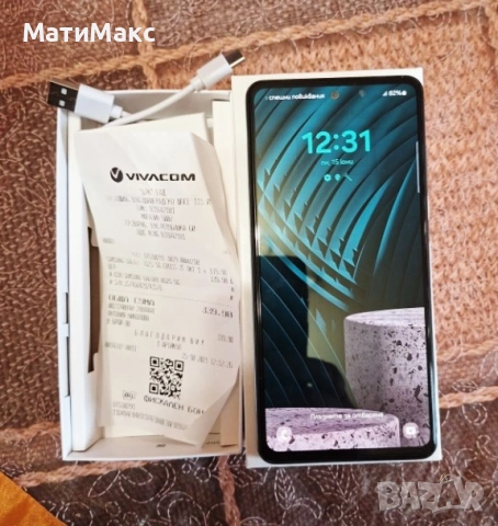 Телефон SAMSUNG A52