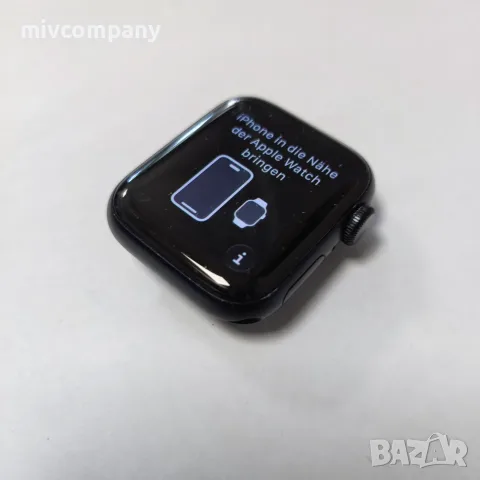 Смарт часовник Apple Watch SE (GPS) 40MM 100%bat Midnight, снимка 2 - Смарт часовници - 55528581