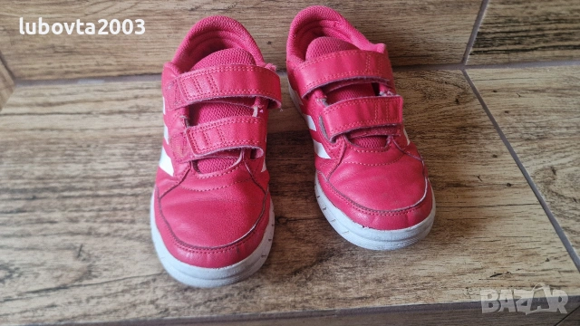 Adidas 33 номер Оригинални детски маратонки , снимка 3 - Детски маратонки - 53975981