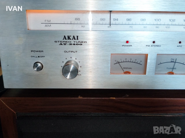 Продавам тунер akai-at2400, снимка 3 - Ресийвъри, усилватели, смесителни пултове - 54500963