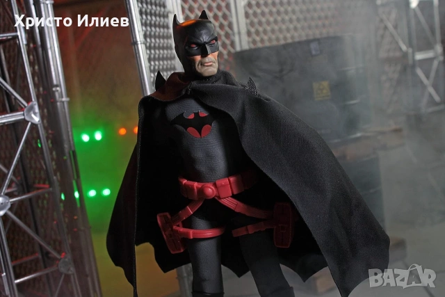 Лимитирана Екшън фигура DC Comics Batman Батман, снимка 9 - Фигурки - 55057488