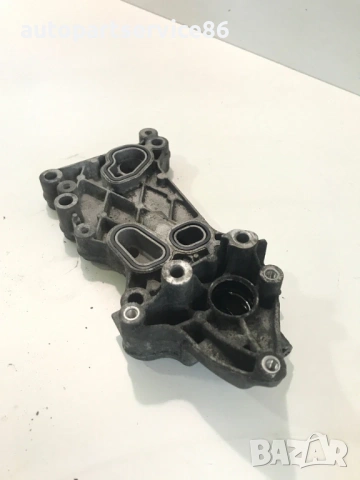Корпус на охладител за маслен филтър 2.2 CDI за Mercedes W906 Sprinter (2009-2015) 70362380 , снимка 2 - Части - 54156486