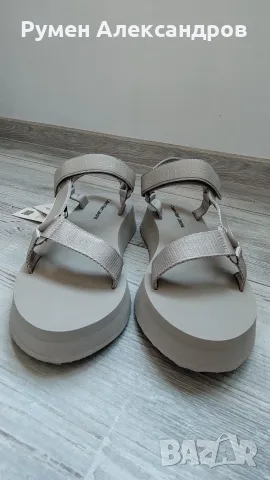 Чисто нови дамски сиви сандали CALVIN KLEIN JEANS EUR38, снимка 5 - Сандали - 55553104