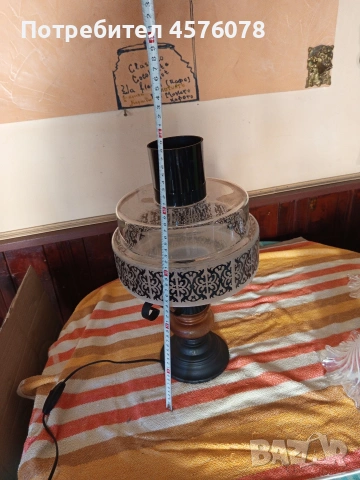 нощна лампа с масивен стъклен абажур, снимка 3 - Антикварни и старинни предмети - 54112284